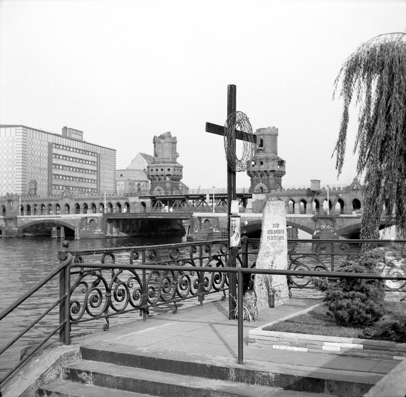 Gedenkort für Udo Düllick an der Spree