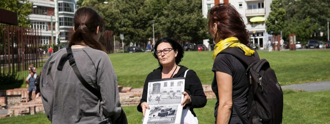 Führung an der Gedenkstätte Berliner Mauer